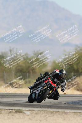 media/Oct-25-2025-Race Pace (Sat) [[47cce5476f]]/Non Verified (1st 20 Minutes of Every Hour)/4-Turn 2 (1112am)/